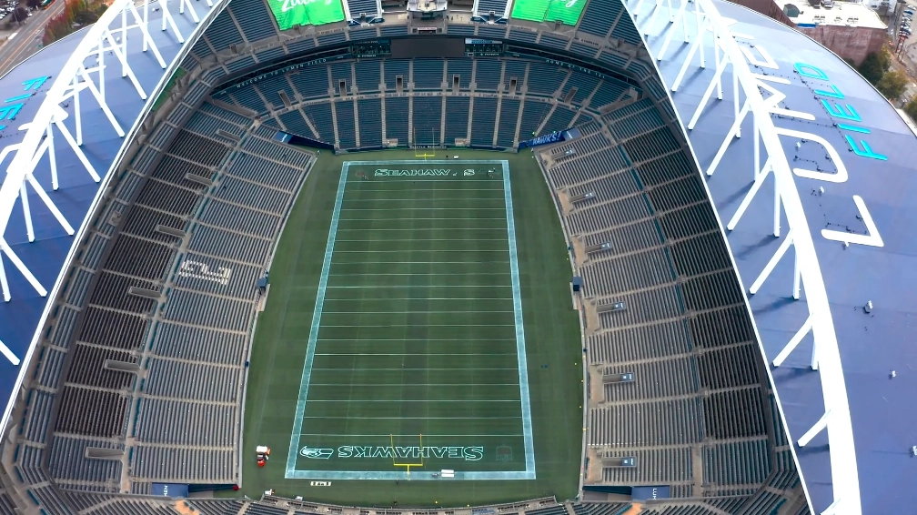 From Tailgate to Touchdown: Extreme Networks Transforms the Fan Journey for the 2023 NFL Season